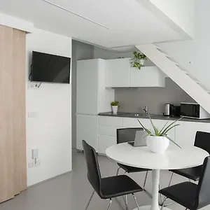 Brand New Ortiquattro , Milaan Italië