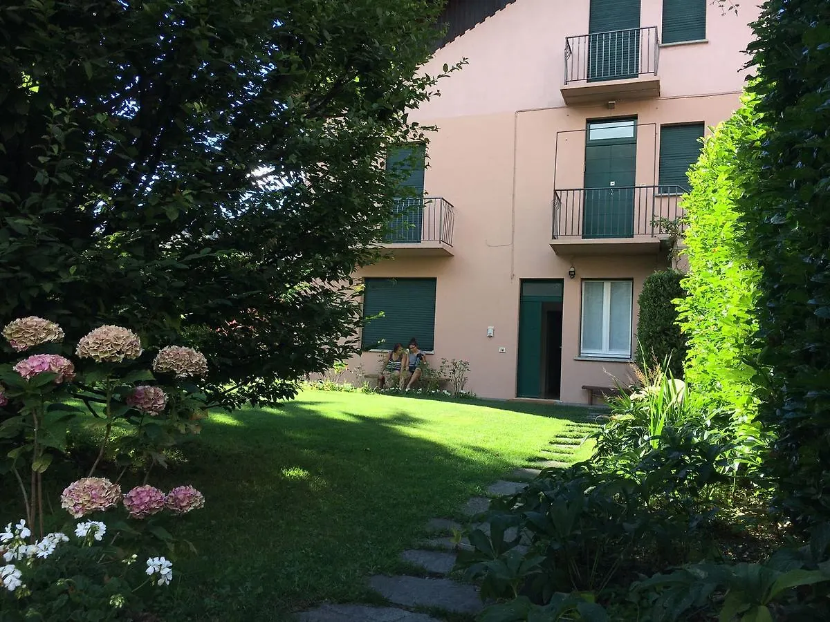 Casa Vacanze Le Violette Villa Brunate
