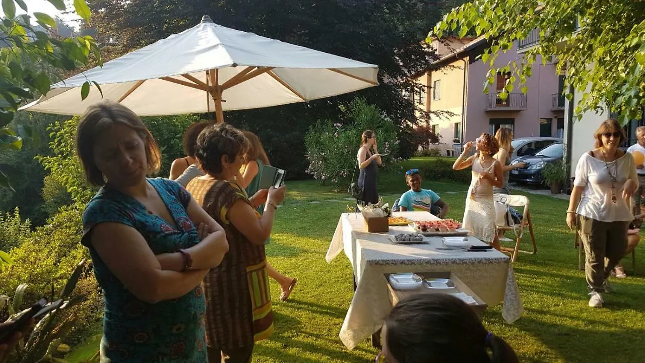 Tatil Evi Casa Vacanze Le Violette Villa Brunate İtalya
